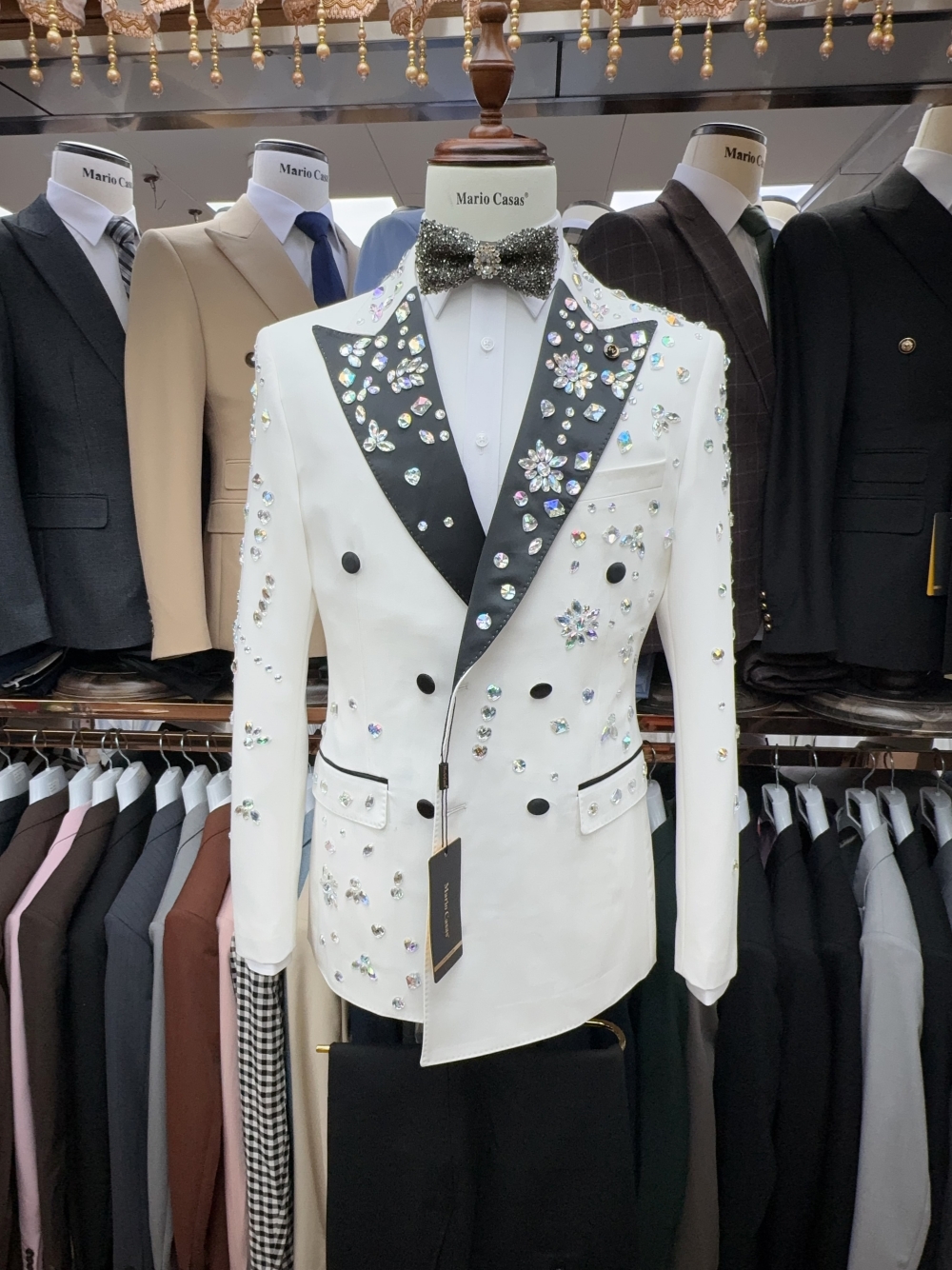 2025 Sparkly In Stock Crystals - огляд і ціна Men Formal Wear Jacket