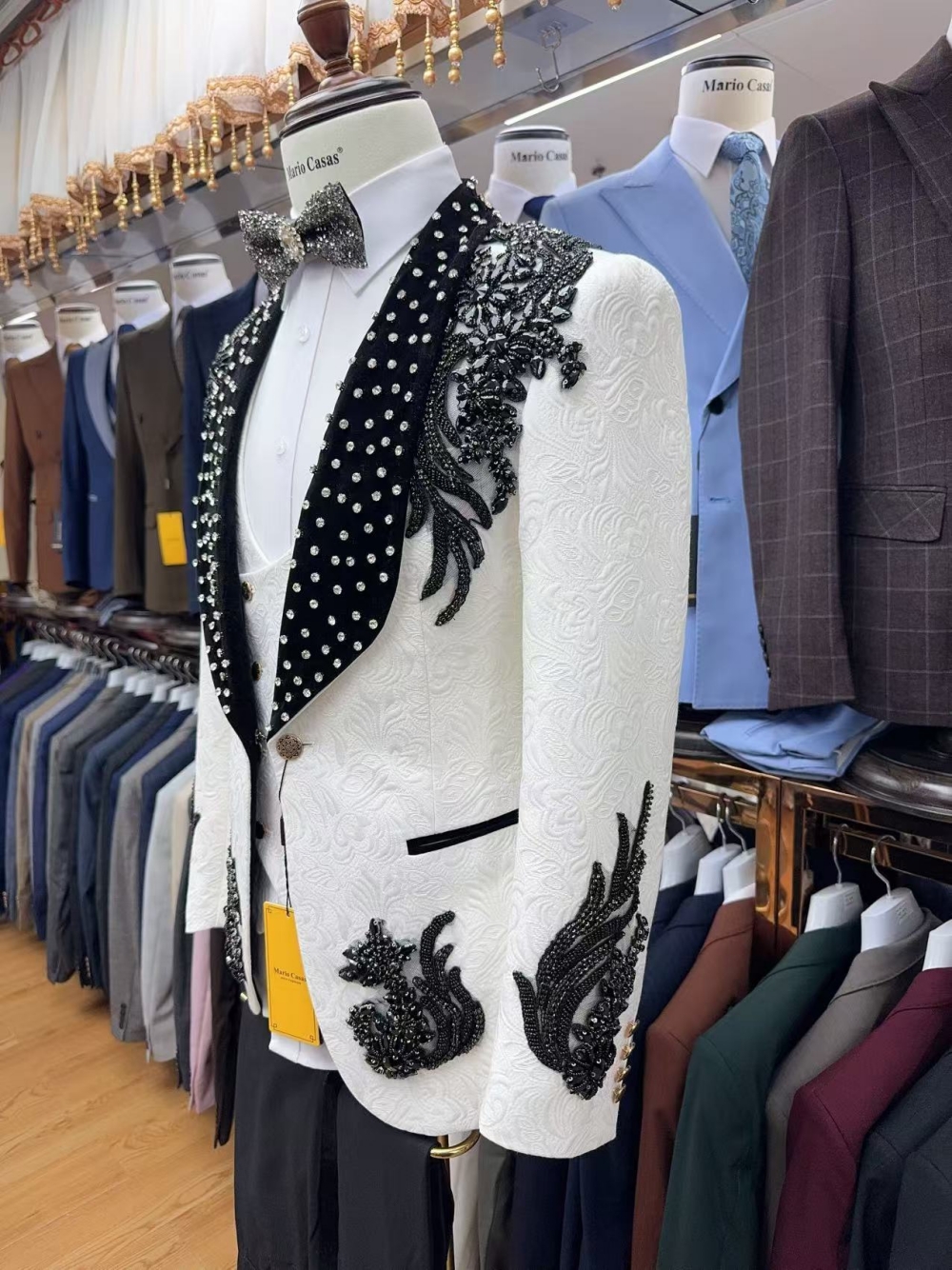 On Sale Luxurious Shawl Lapel  - огляд і ціна Men Formal Wear Sale